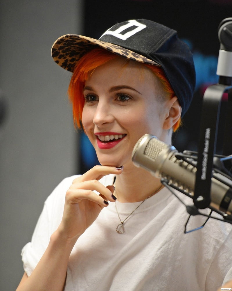 Hayley Williams Mega pic dump #93163043