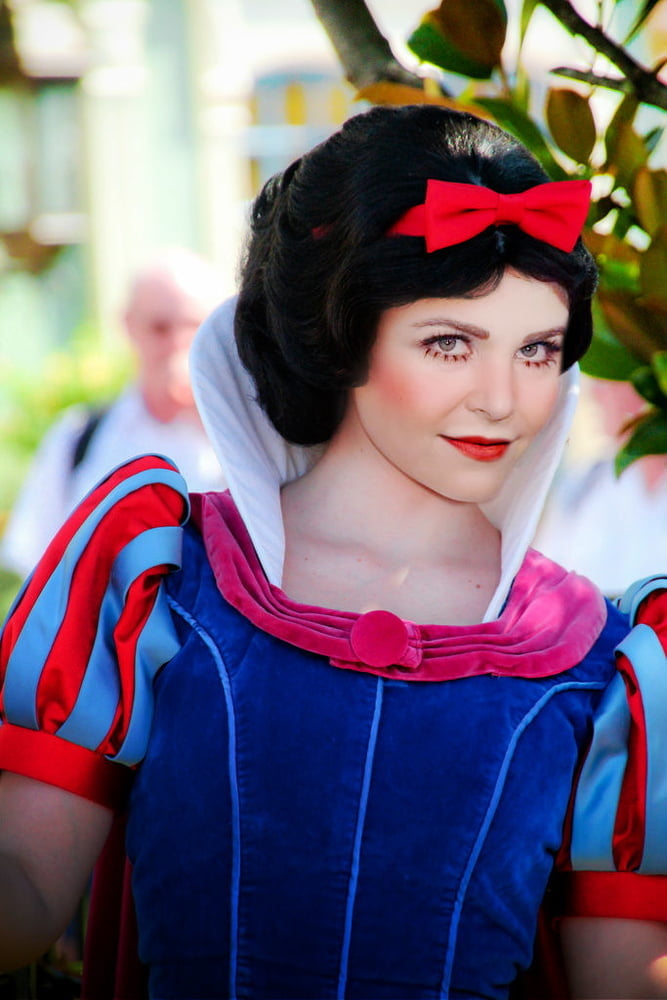 Celebrity Hot 250 - #184 Ginnifer Goodwin #101028171