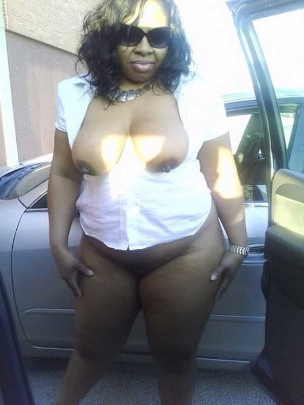 Black Series 01: From MILF to GILF with Matures in between #102652583