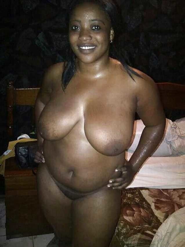 Black Series 01: From MILF to GILF with Matures in between #102653430