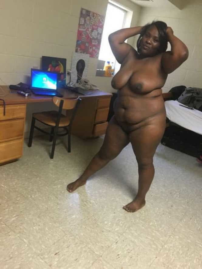 Black Series 01: From MILF to GILF with Matures in between #102653772