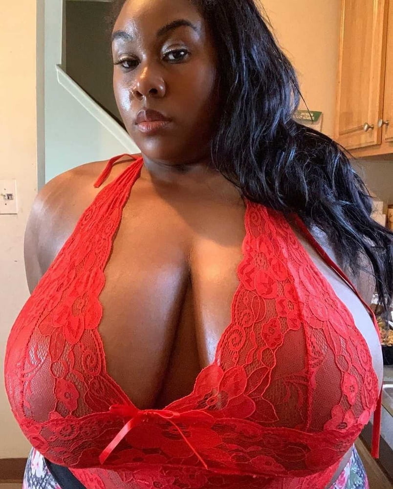 Black Series 01: From MILF to GILF with Matures in between #102653838