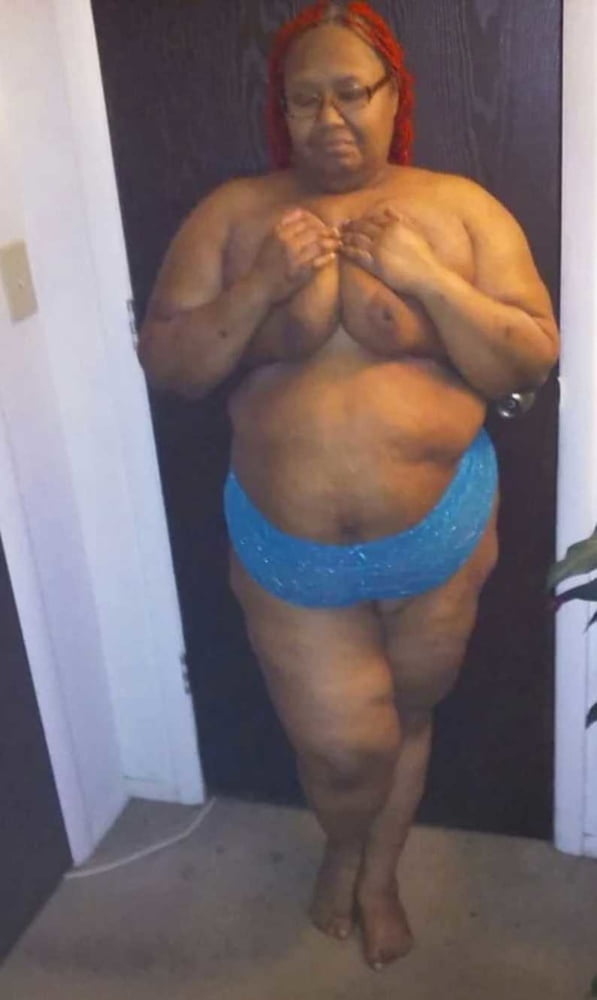 Black Series 01: From MILF to GILF with Matures in between #102653875