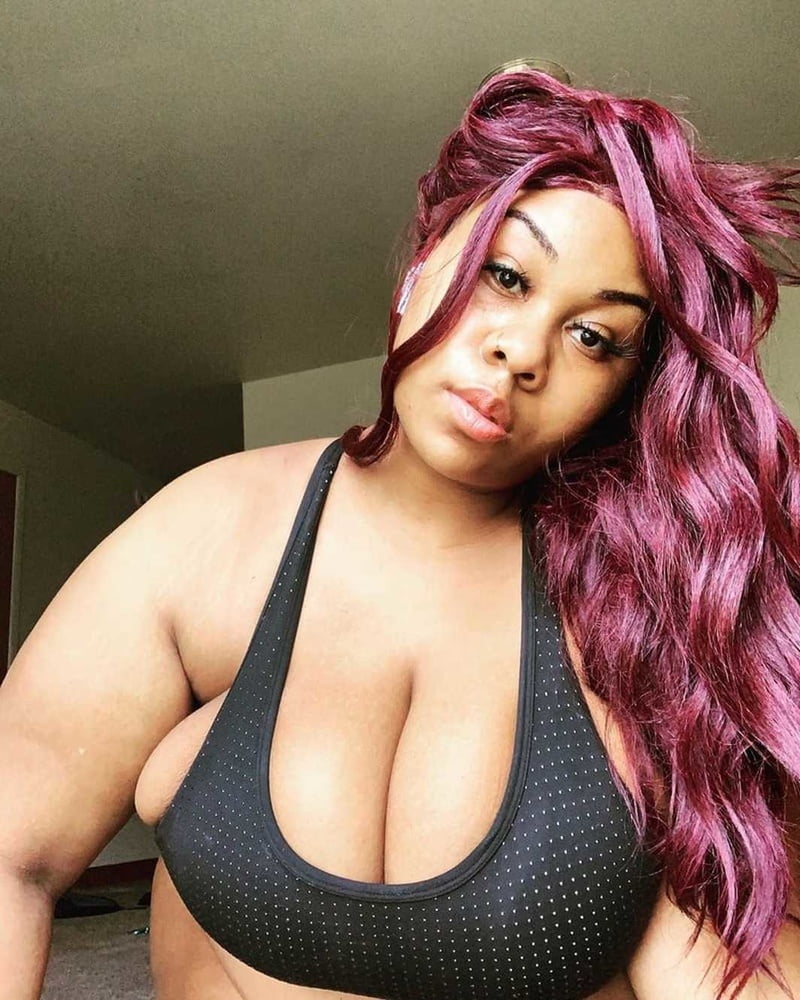 Black Series 01: From MILF to GILF with Matures in between #102654070