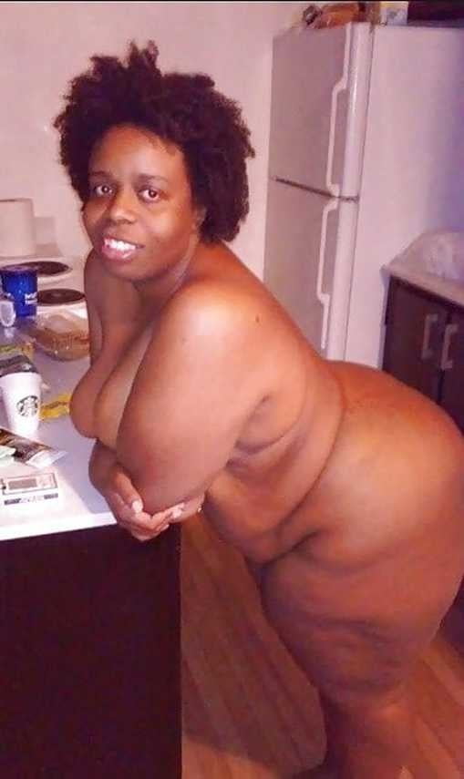 Black Series 01: From MILF to GILF with Matures in between #102654345