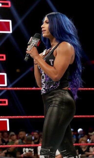 Wwe sasha banks dauergeile boss bitch
 #89828591