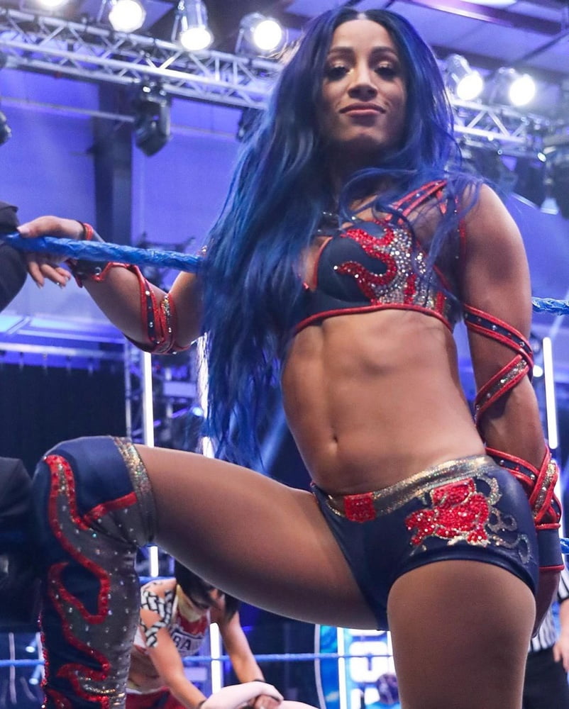 WWE Sasha Banks dauergeile Boss bitch #89828613