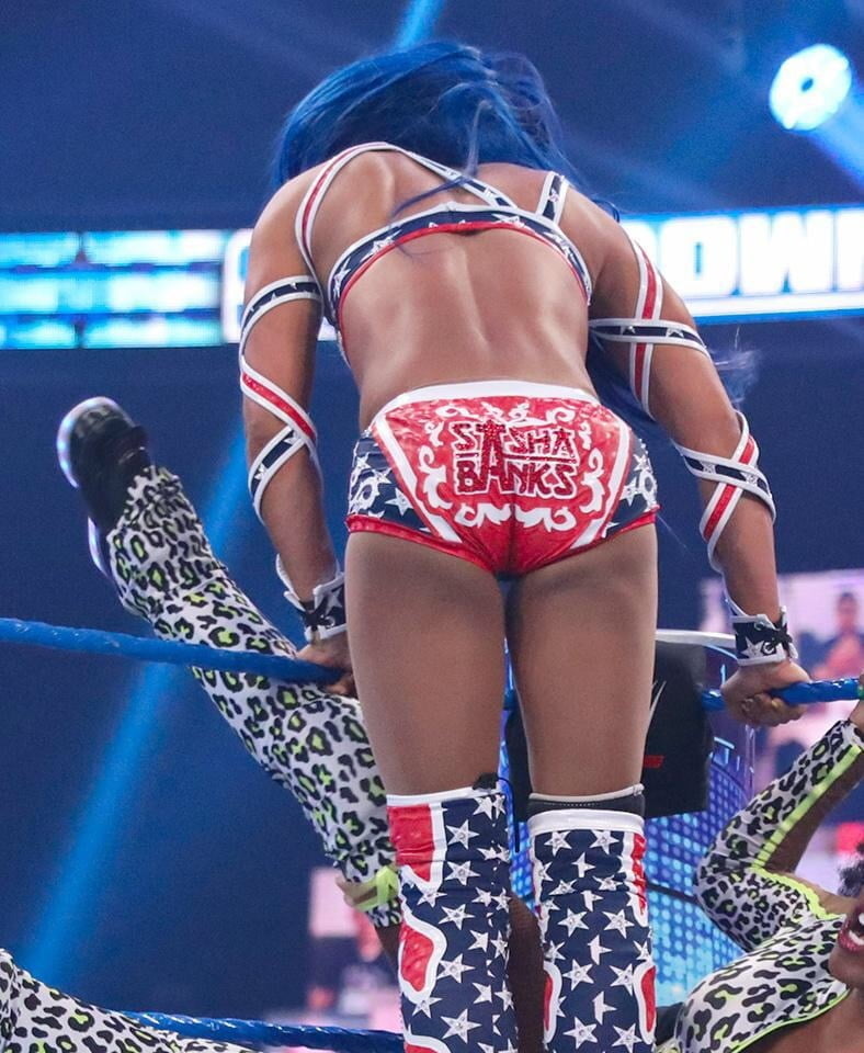 WWE Sasha Banks dauergeile Boss bitch #89828719