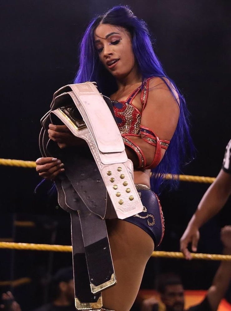 WWE Sasha Banks dauergeile Boss bitch #89828762