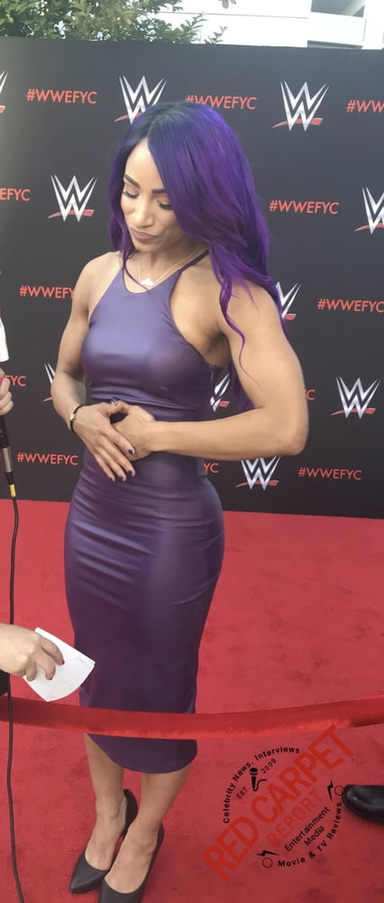 WWE Sasha Banks dauergeile Boss bitch #89828820