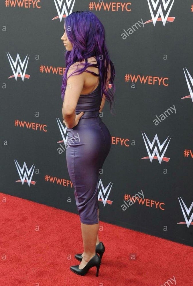 WWE Sasha Banks dauergeile Boss bitch #89828893