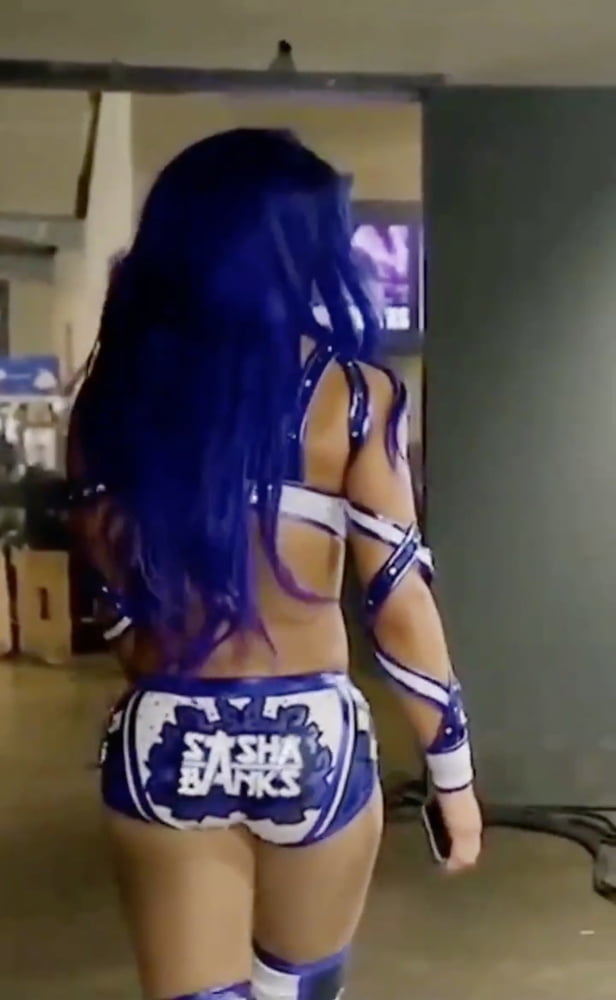 WWE Sasha Banks dauergeile Boss bitch #89828918