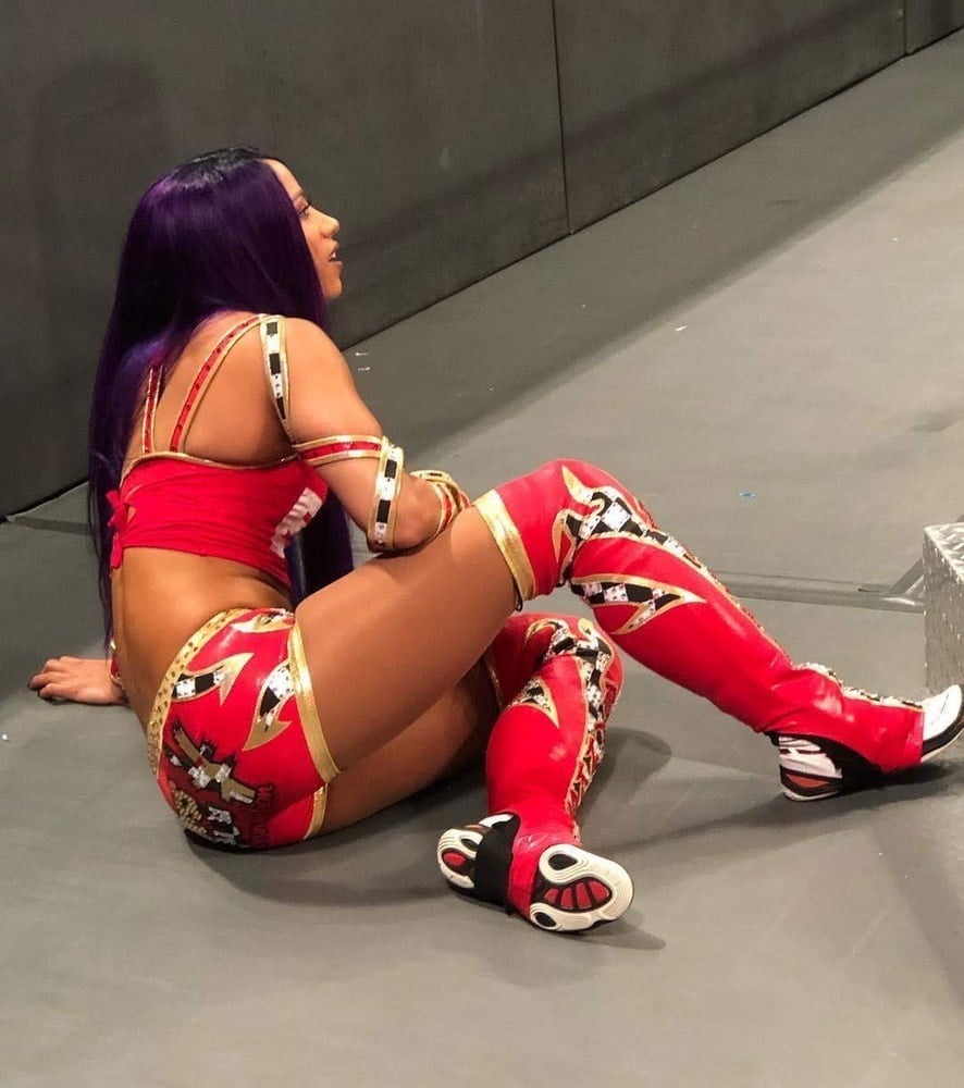 Wwe sasha banks dauergeile boss bitch
 #89828989