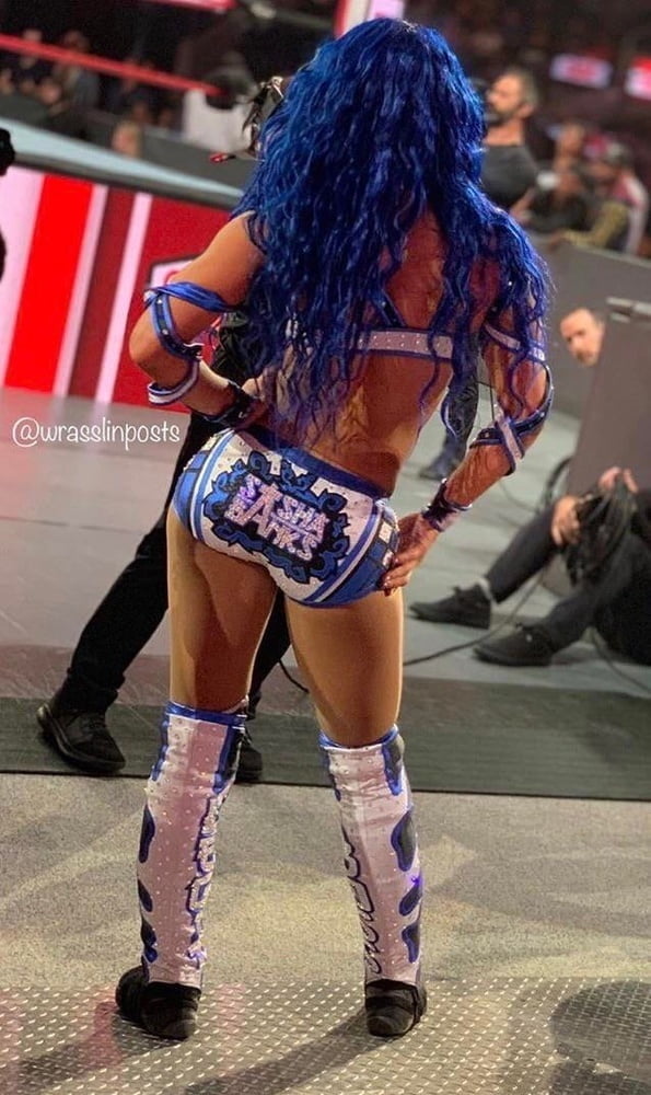WWE Sasha Banks dauergeile Boss bitch #89829164