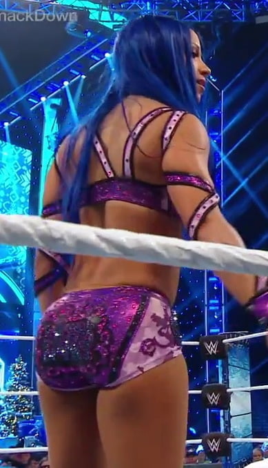 WWE Sasha Banks dauergeile Boss bitch #89829189