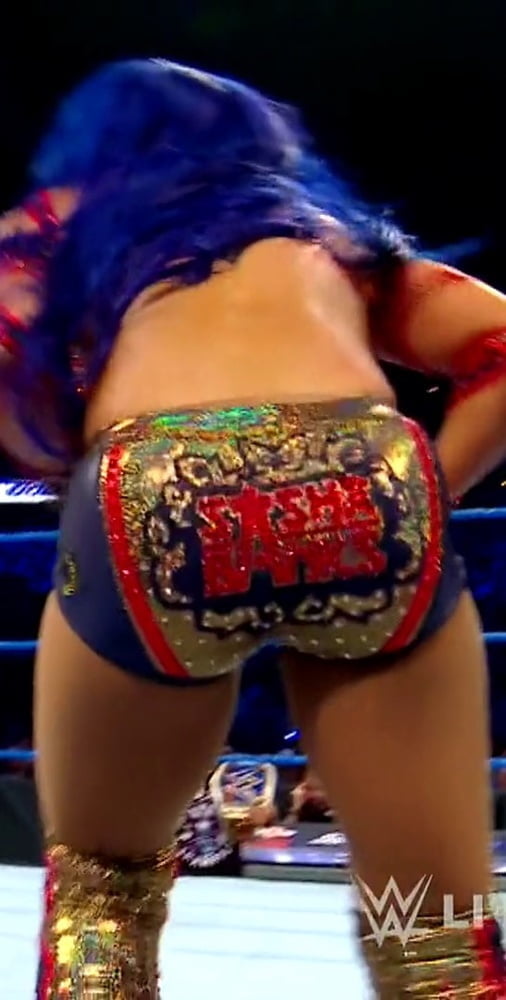 WWE Sasha Banks dauergeile Boss bitch #89829223