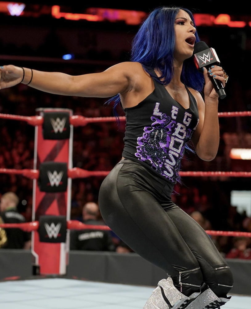 WWE Sasha Banks dauergeile Boss bitch #89829232