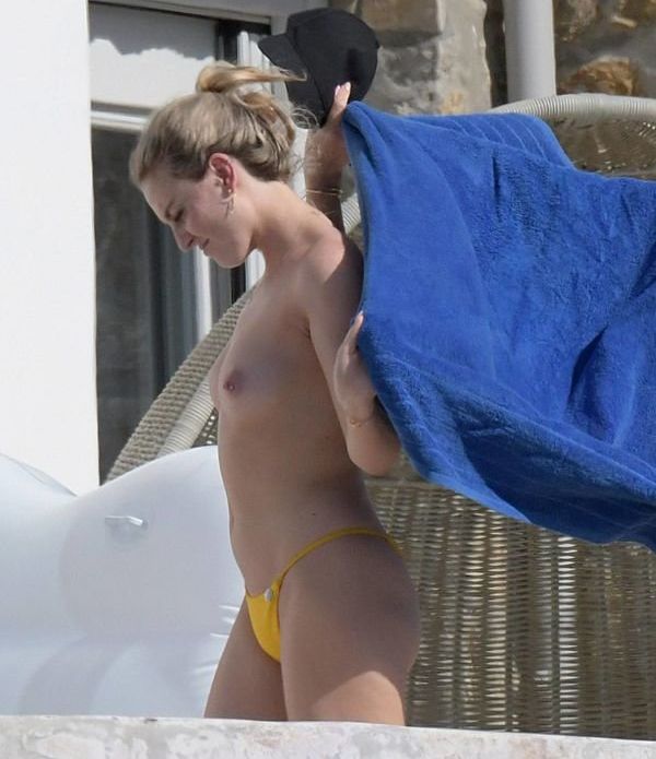 Perrie Edwards nue #108457204