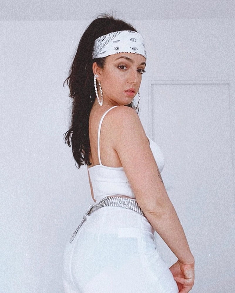 Shera Kerienski #81777335