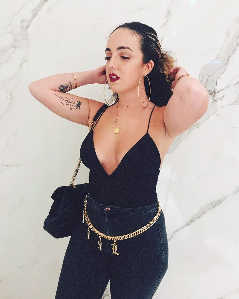 Shera Kerienski #81777549