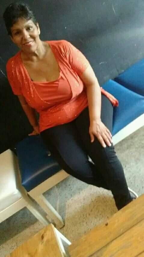 Meche perez mature 47 ans
 #95885290