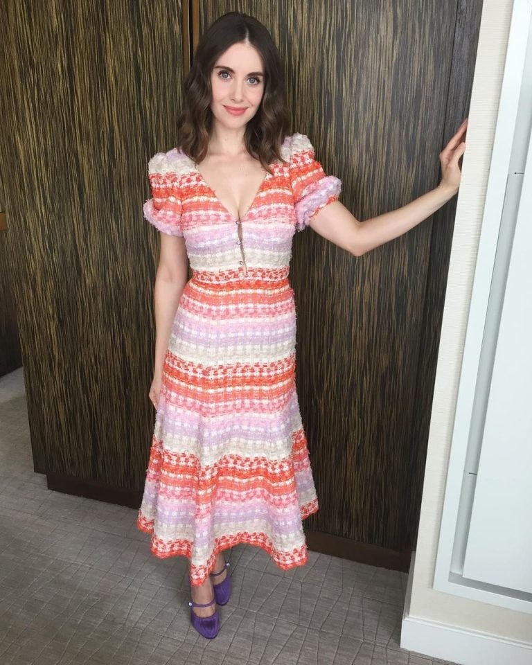 Alison brie
 #105801634