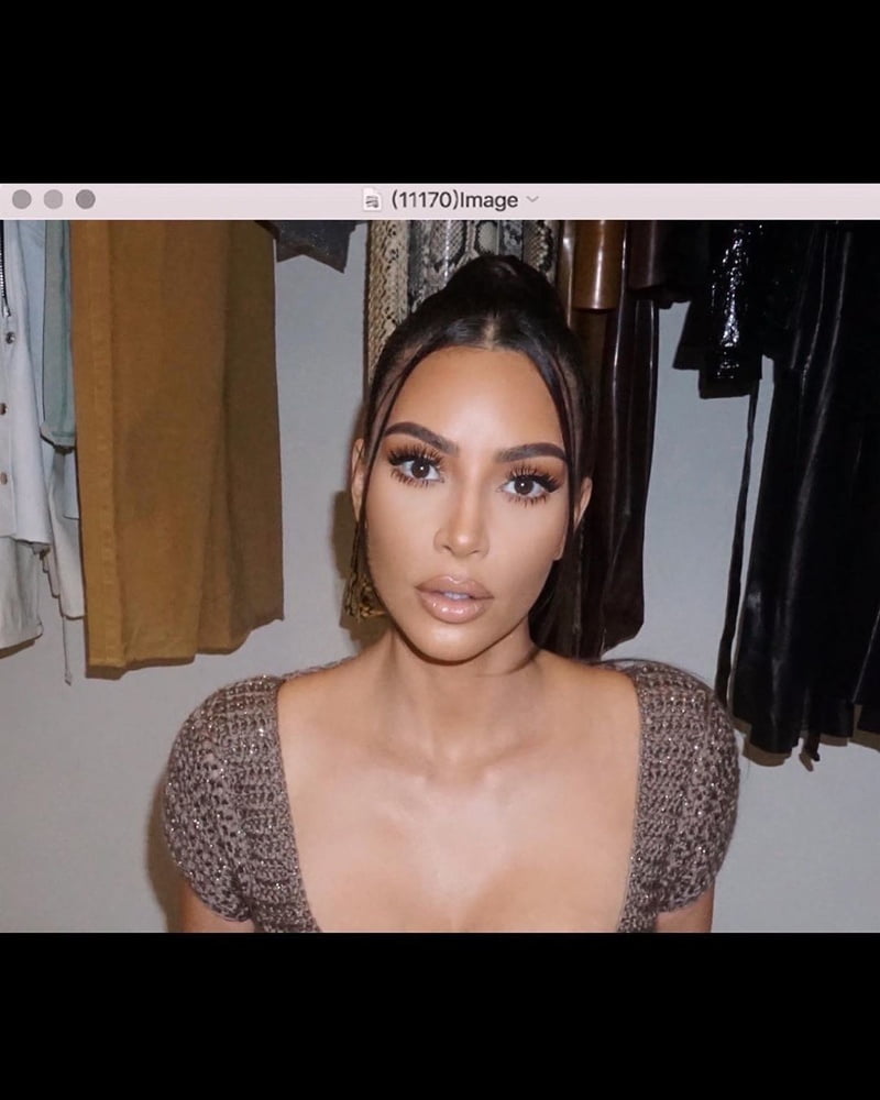 Kim kardashian
 #87357109