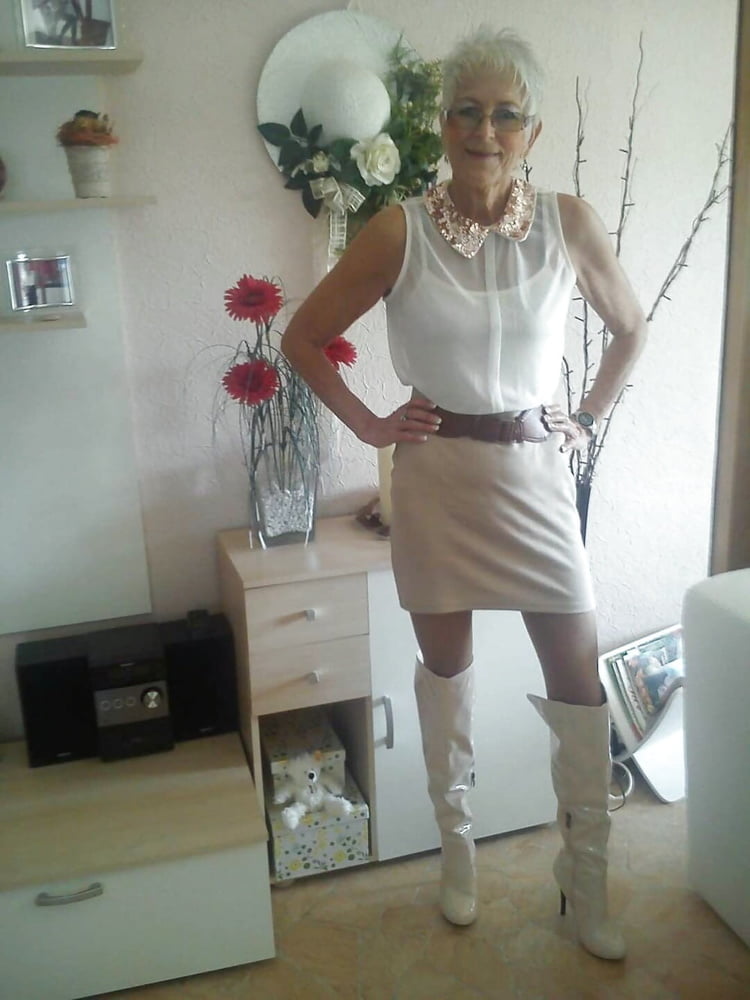 matures nylons #80018517