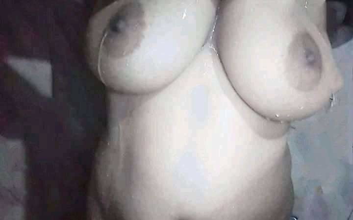 Srilankanisches sexy Mädchen oshi
 #90745761