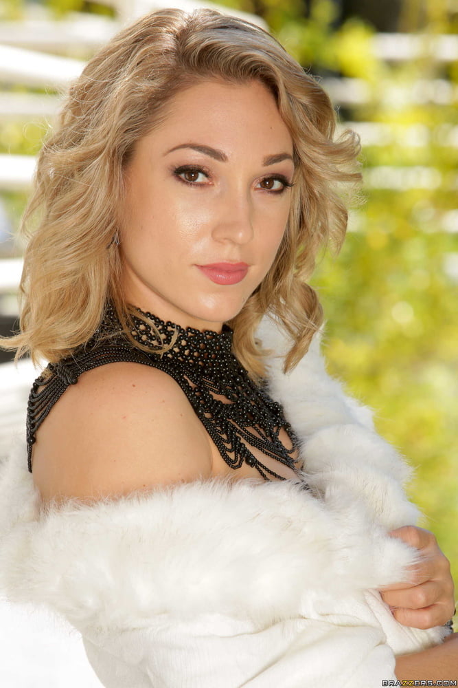 Lily labeau whats your fantasy
 #80064397