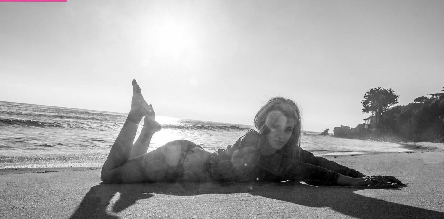 Lili Reinhart desnuda #109469090