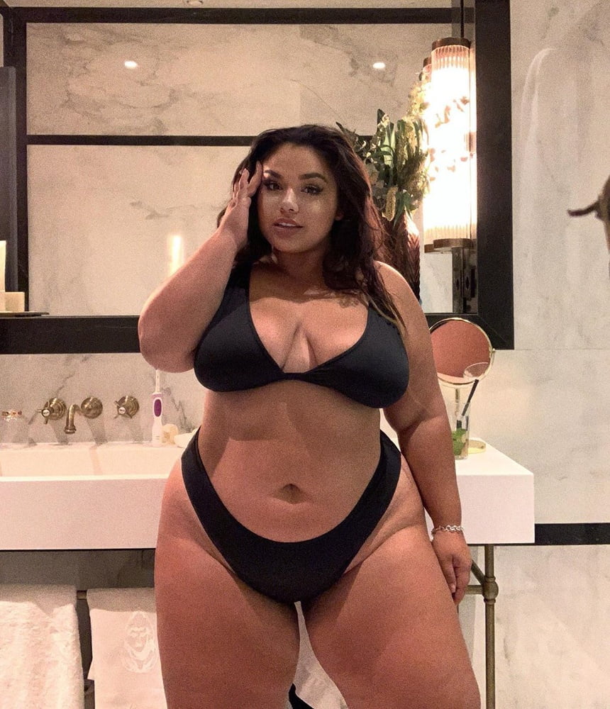 Bbw curvy big tits big ass sexiest women mix
 #102650745