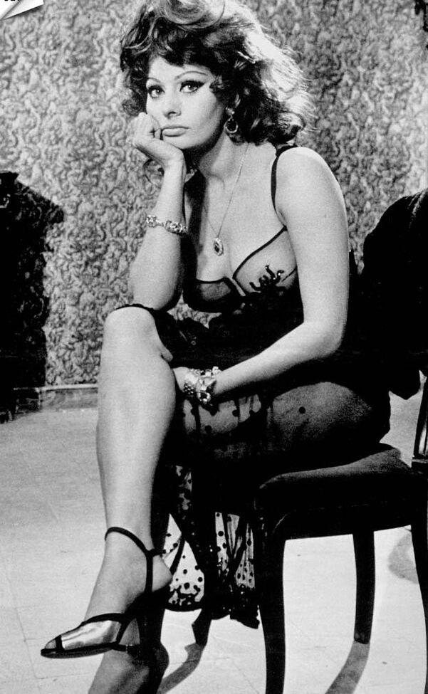 Sophia Loren nude #108448846
