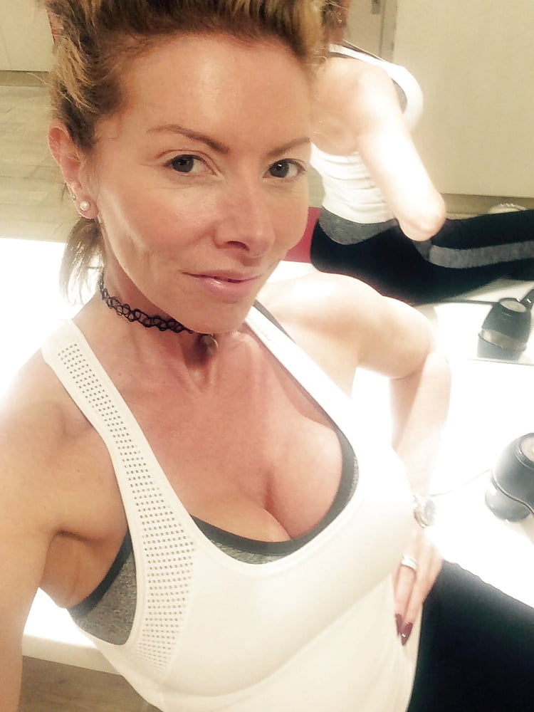 Conjunto de fotos 19
 #91696670