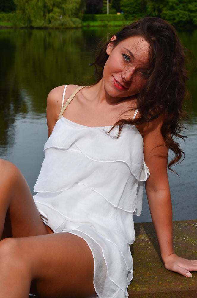 JS MILF #103471646