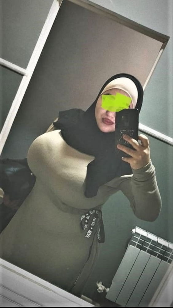 Verzweifelte singel-arabische mütter, die die bbc wollen
 #92868451