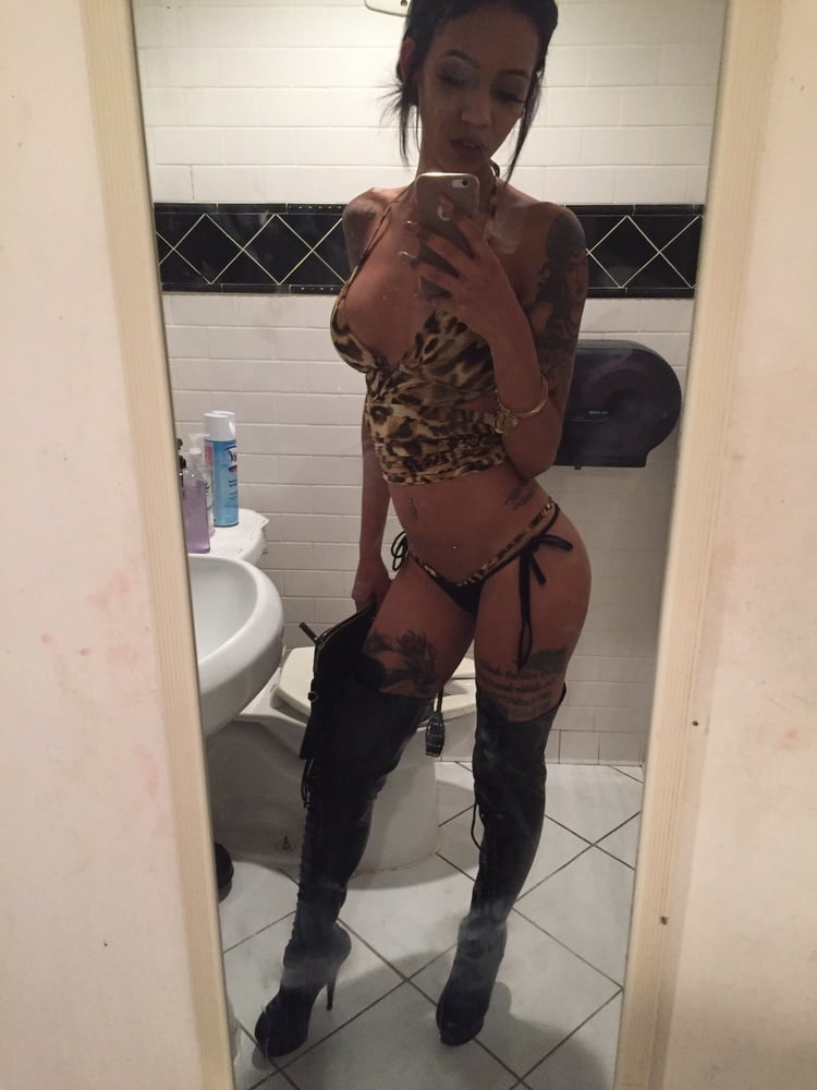 Hot and sexy black 26yo dream selfie Girl private Pics #96908525