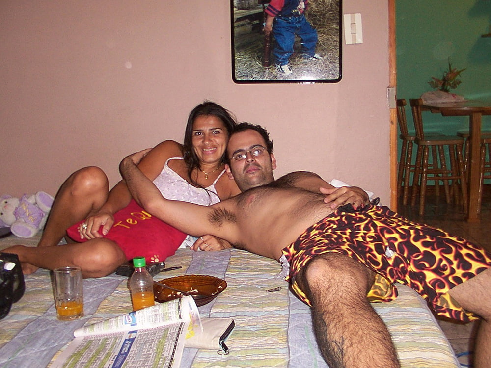 3. Costa Rican couple #95000269