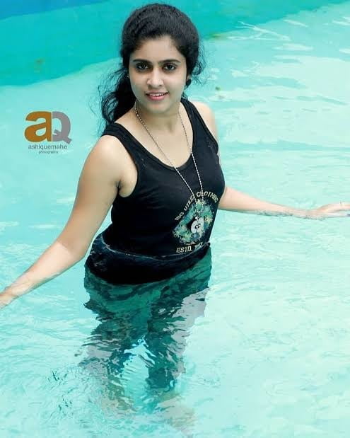 Rasna mallu puta
 #105322890