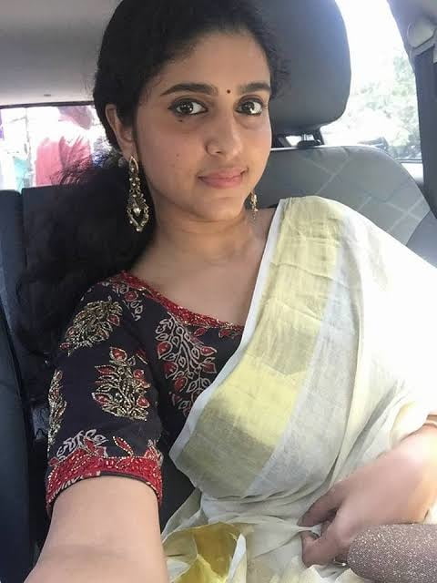 Rasna mallu puta
 #105322944