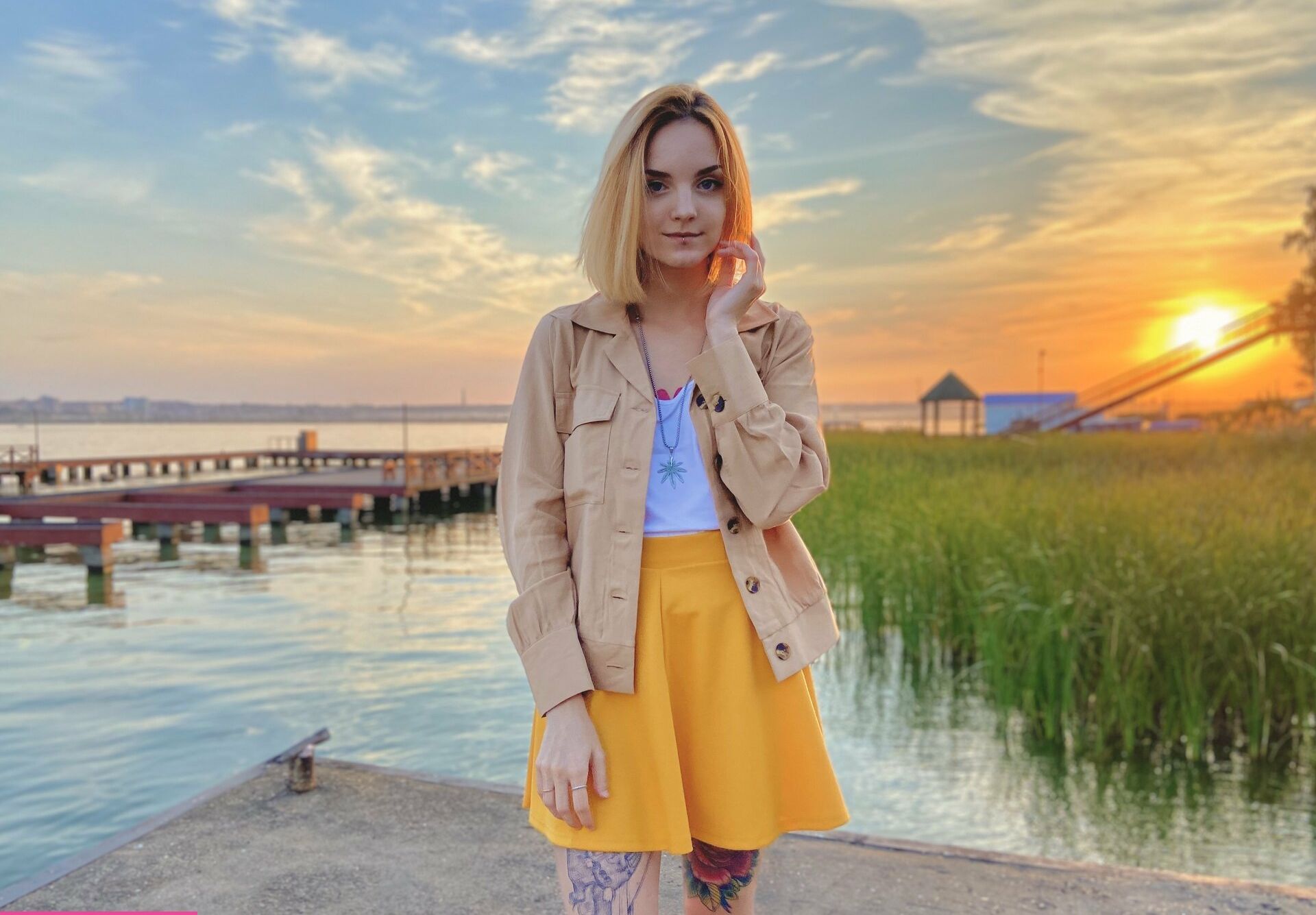 Luventa desnuda #108176225