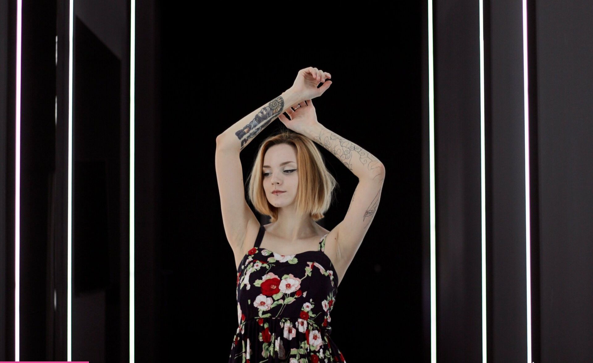 Luventa desnuda #108176268