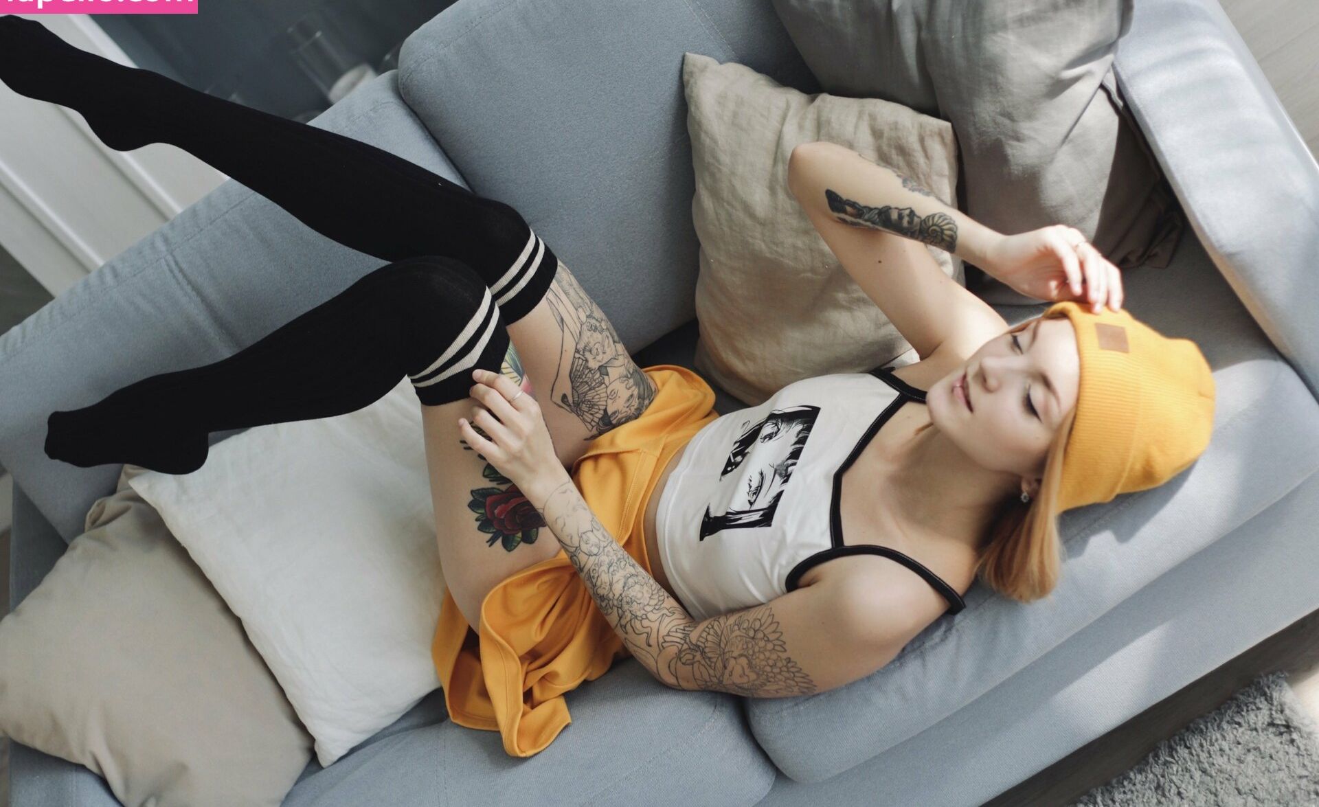 Luventa desnuda #108176321