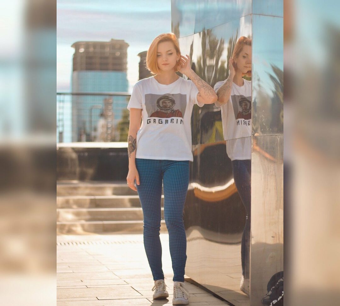 Luventa desnuda #108176418