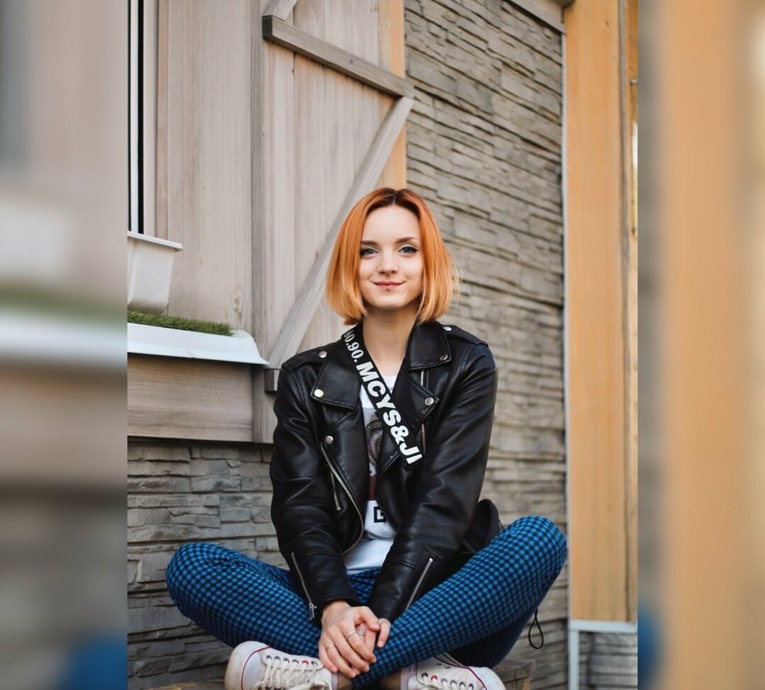 Luventa desnuda #108176443