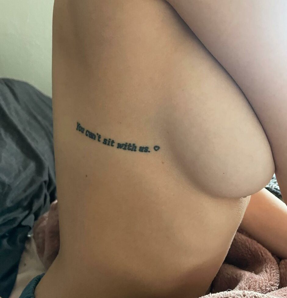 Emily Anne Gordon desnuda #107866519