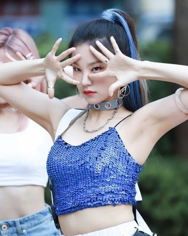 Armpits I Want To Lick 40 #80770132