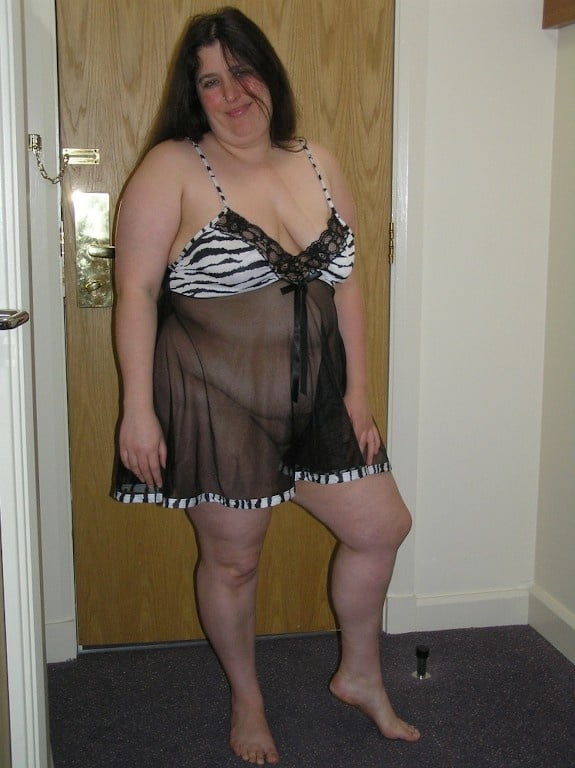 so round, so firm, so fully packed #104750998