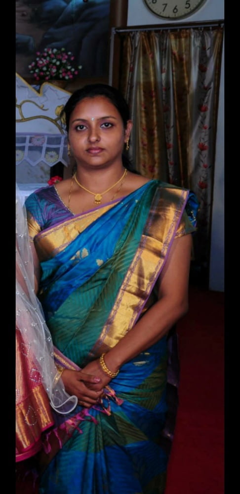 Tamilische sexy Mädchen
 #90836131