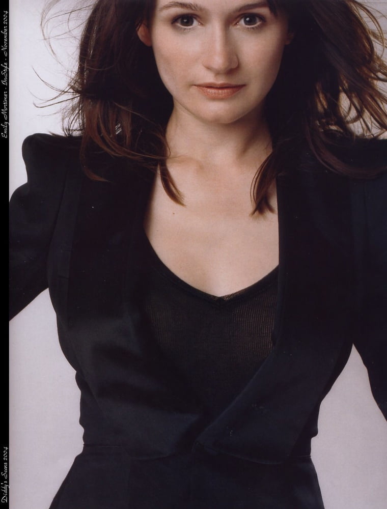 Emily mortimer fit as fuck
 #103016048